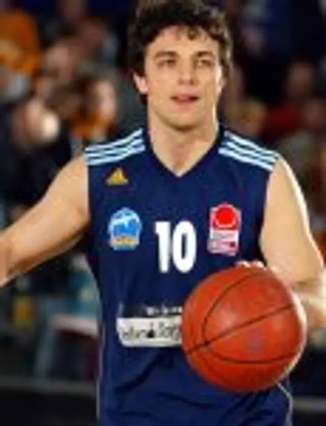 Mithat Demirel