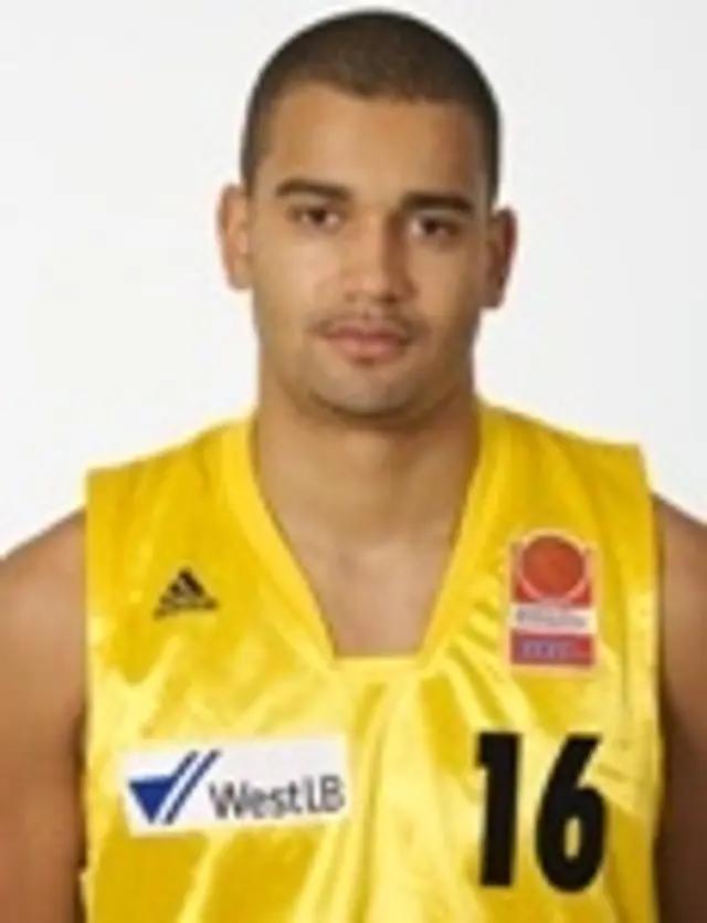 Yannick Evans