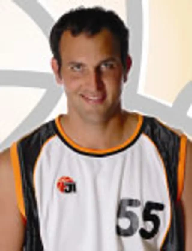 Bryan Lucas