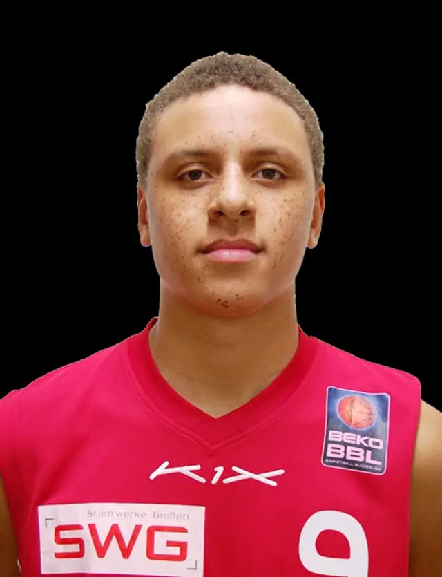 Robin Amaize
