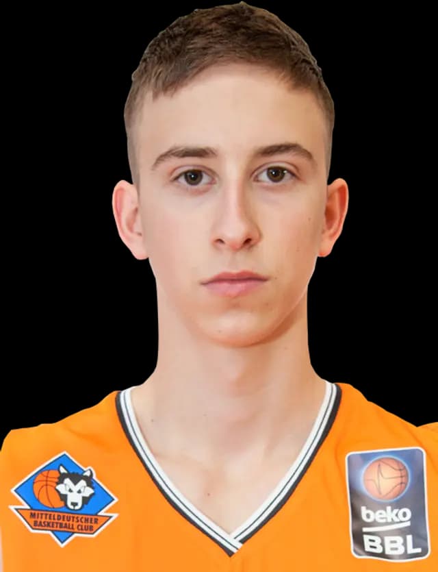 Yannick Hennelotter